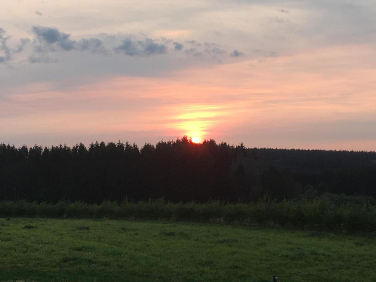 Beau Reveil Nature & Wellness - Gite 1 Manhay Bagian luar foto